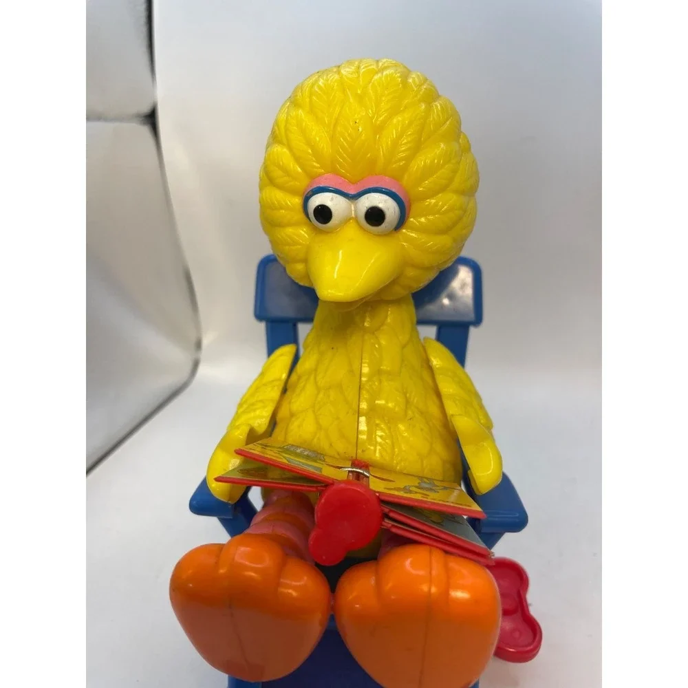 Vintage IUCO Big Bird Musical Wind Up Toy Rocking Chair Muppets Sesame Street